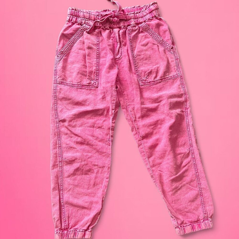 Anthropologie hot pink capri pants